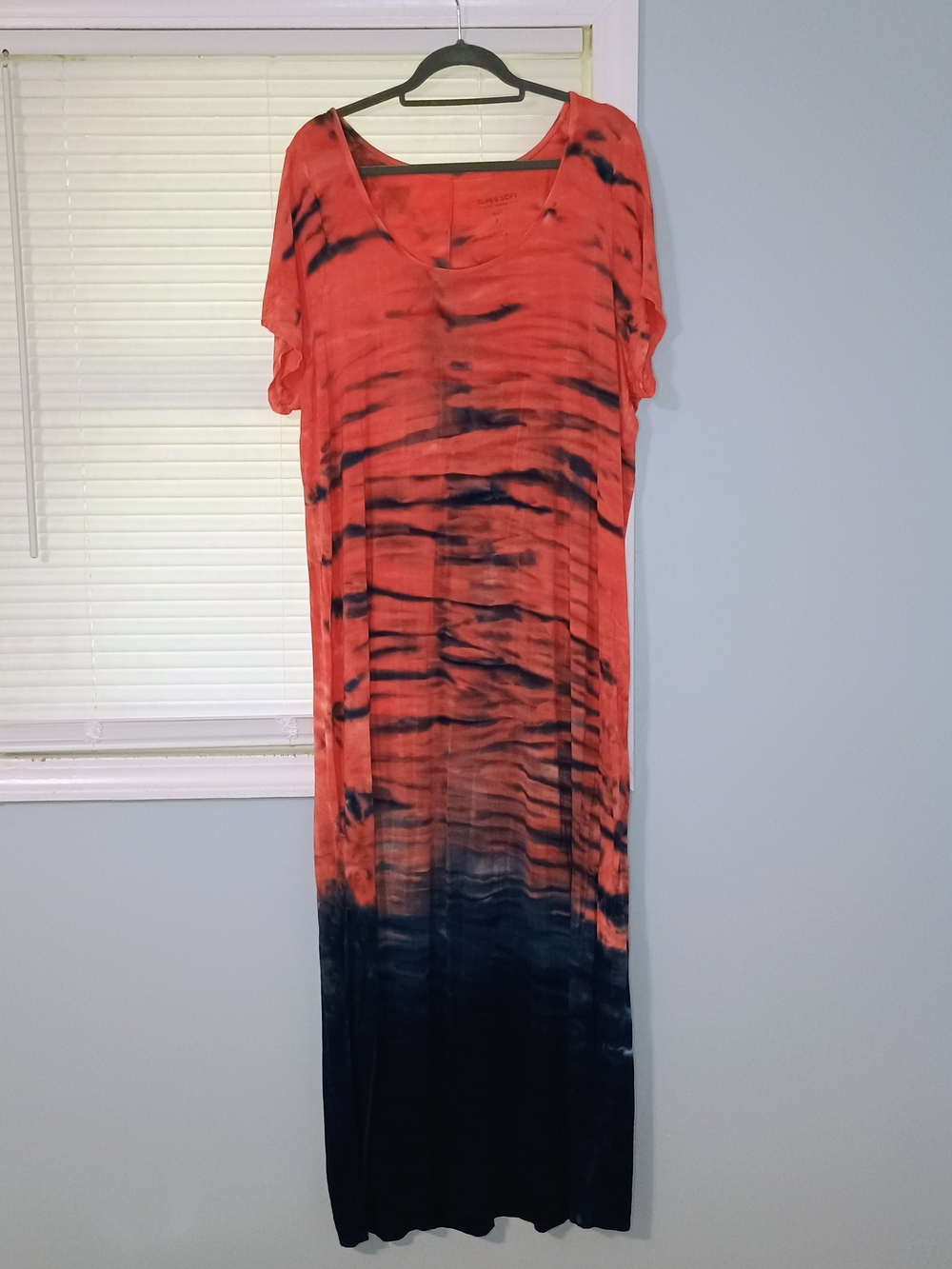 torrid Coral and Navy Ombre Tie-Dye Maxi Dress